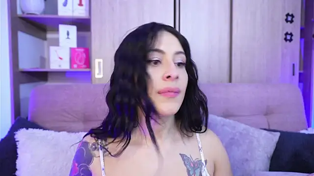 SophiieCumsx online show from 3, 4, 2026