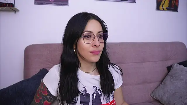 SophiieCumsx online show from 26, 6, 2026