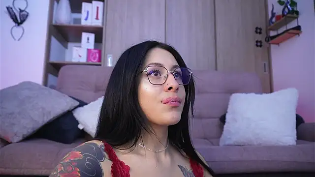 SophiieCumsx online show from 27, 2, 2026