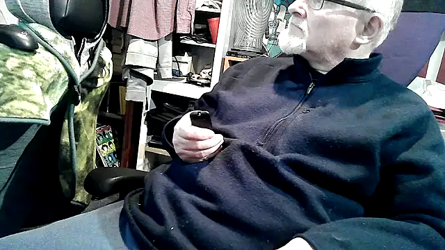 georgew62 online show from 14, 12, 2025