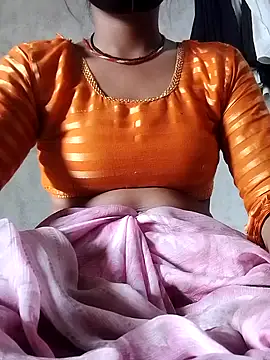 Snapshot of Cutey_neha01 chatting on 11, 9, 2025 Cutey neha01 online show from 11, 9, 2025