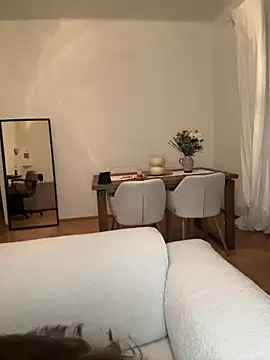 SophiiaStarr online show from 1, 3, 2026