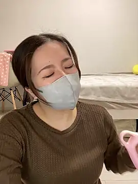 Snapshot of NATSUMI00 chatting on 1, 11, 2025 NATSUMI00 online show from 1, 11, 2025