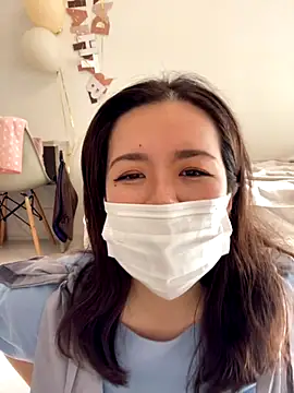 Snapshot of NATSUMI00 chatting on 9, 10, 2025 NATSUMI00 online show from 9, 10, 2025
