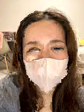 Snapshot of NATSUMI00 chatting on 24, 10, 2025 NATSUMI00 online show from 24, 10, 2025