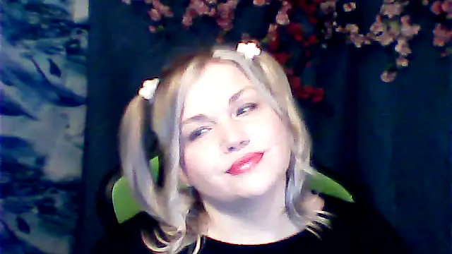 Nayvessa online show from 4, 11, 2025