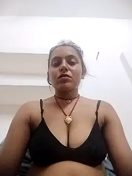 Snapshot of Sonam_shinde chatting on 26, 4, 2026 Sonam shinde online show from 26, 4, 2026
