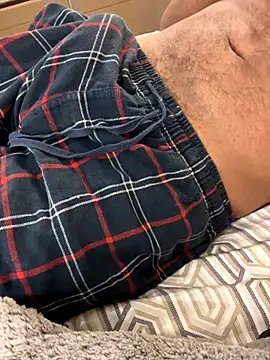 Hiuwee online show from 26, 11, 2025