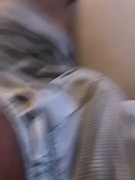 Hiuwee online show from 17, 12, 2025