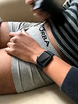 Hiuwee online show from 20, 10, 2025