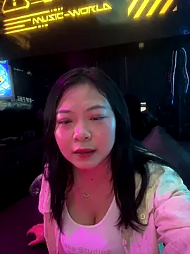 smgirls online show from 21, 9, 2025