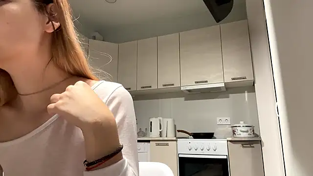 Denni Spilber online show from 14, 10, 2025