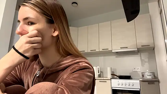 Denni Spilber online show from 25, 10, 2025