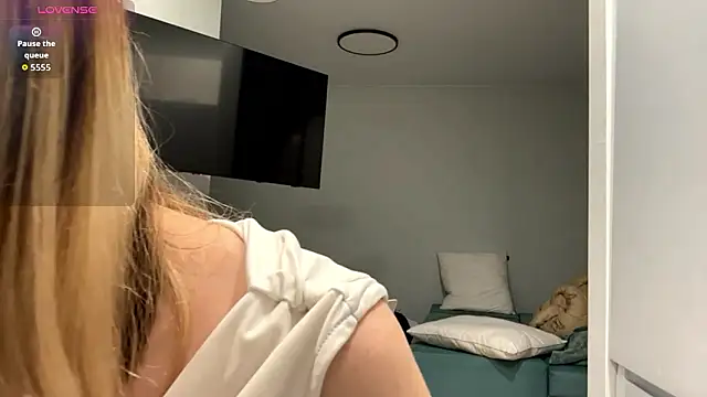 Denni Spilber online show from 1, 2, 2026