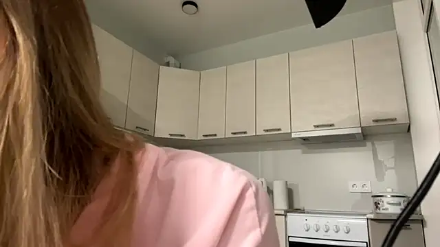 Denni Spilber online show from 7, 10, 2025