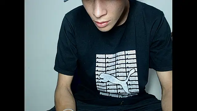 Snapshot of sam_hottt chatting on 16, 10, 2025 sam hottt online show from 16, 10, 2025