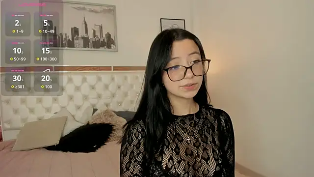 Zoe Xra online show from 10, 6, 2026