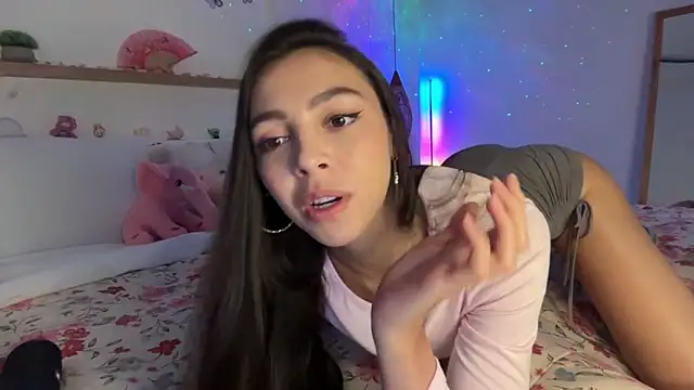 keirasworld online show from 4, 3, 2026