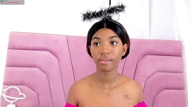 MarianRosse online show from 18, 10, 2025