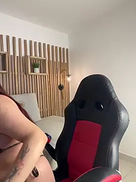 emma cleir online show from 1, 10, 2025