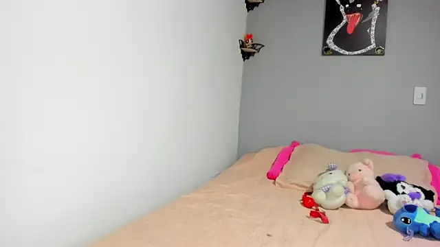 XBODTRIIPX online show from 21, 4, 2026