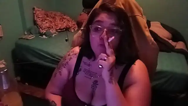 Snapshot of yxngboobs chatting on 7, 6, 2026 yxngboobs online show from 7, 6, 2026