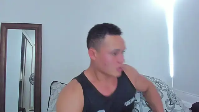 KingLevi01 online show from 15, 6, 2026