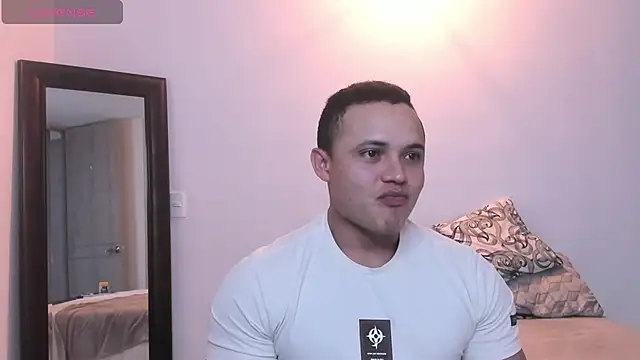 KingLevi01 online show from 17, 9, 2025