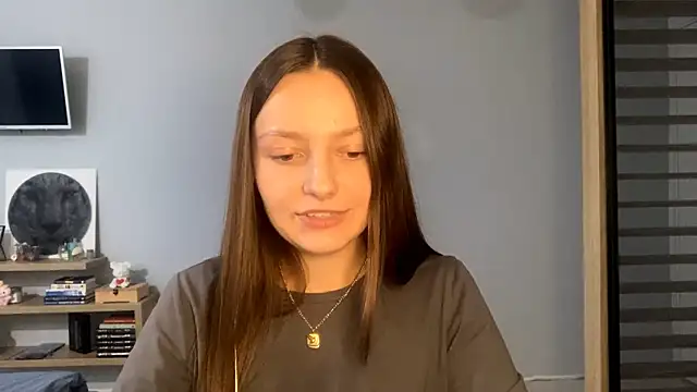 Snapshot of SoulHiperAgne_ chatting on 6, 11, 2025 SoulHiperAgne online show from 6, 11, 2025