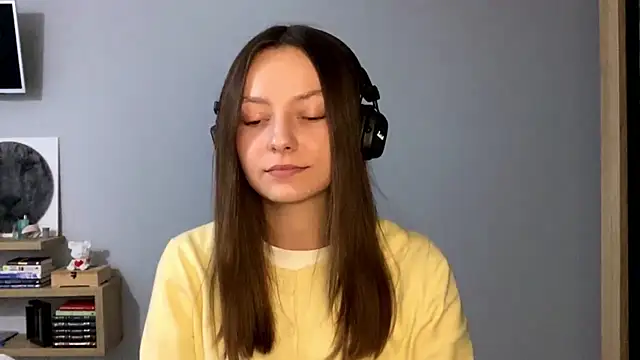 Snapshot of SoulHiperAgne_ chatting on 25, 10, 2025 SoulHiperAgne online show from 25, 10, 2025