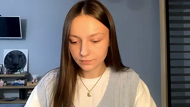 Snapshot of SoulHiperAgne_ chatting on 14, 11, 2025 SoulHiperAgne online show from 14, 11, 2025