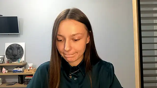 Snapshot of SoulHiperAgne_ chatting on 16, 11, 2025 SoulHiperAgne online show from 16, 11, 2025