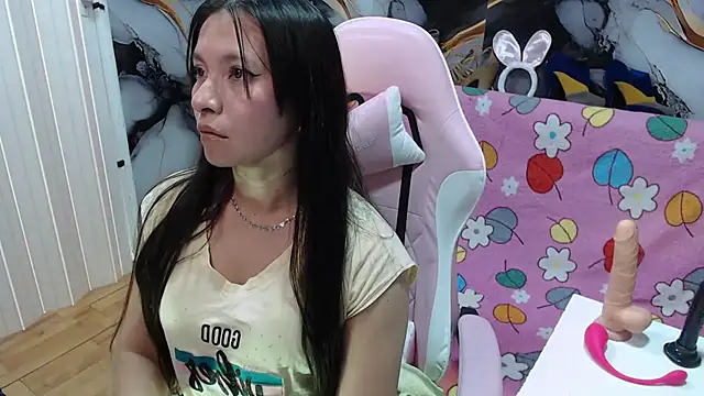mia wetts online show from 3, 10, 2025