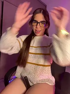 Charlottediolet online show from 17, 11, 2025