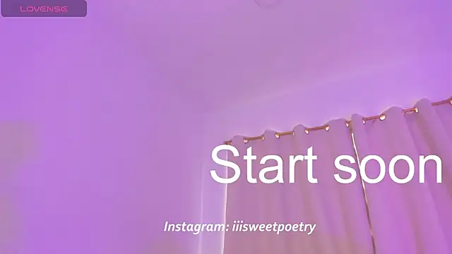 Snapshot of Sweet_poetryy chatting on 28, 9, 2025 Sweet poetryy online show from 28, 9, 2025
