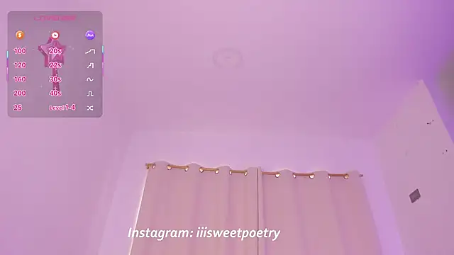 Snapshot of Sweet_poetryy chatting on 19, 9, 2025 Sweet poetryy online show from 19, 9, 2025
