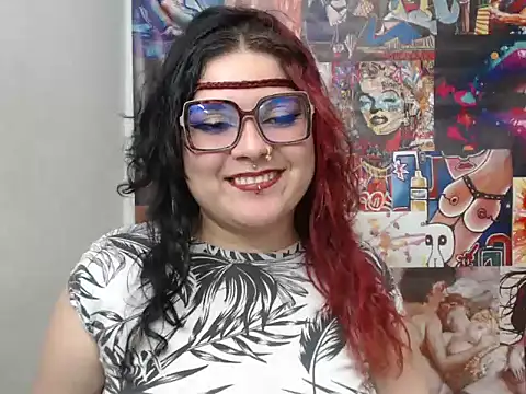 Curvy-Queen online show from 20, 9, 2025