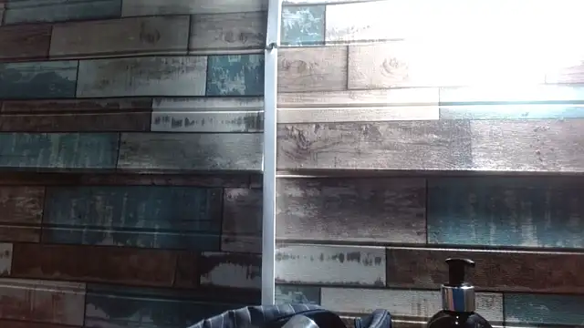 Yesamin Stone18 online show from 5, 4, 2026