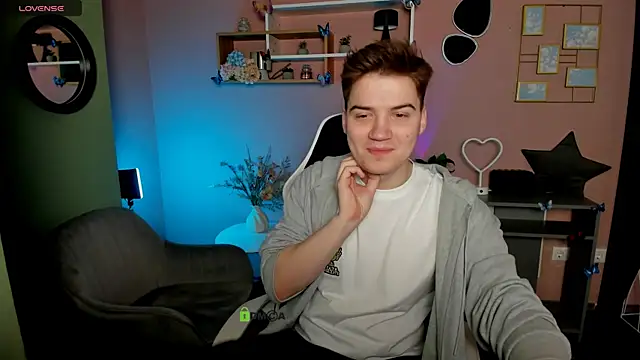 Snapshot of danny_cool chatting on 29, 11, 2025 danny cool online show from 29, 11, 2025