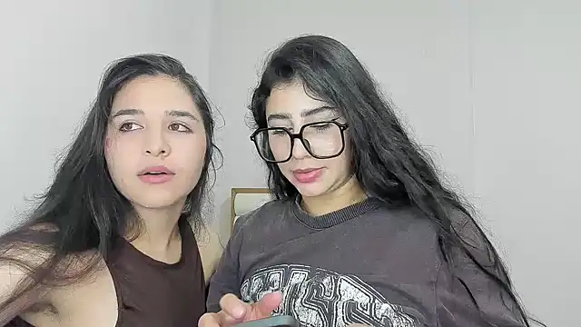 Sweet and Rous0 online show from 12, 3, 2026