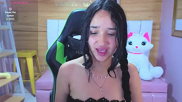 bella vibess s online show from 12, 3, 2026