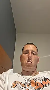 Snapshot of majestic4u chatting on 28, 6, 2026 majestic4u online show from 28, 6, 2026