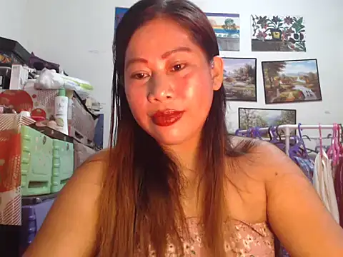 Snapshot of filipina_beauty chatting on 1, 12, 2025 filipina beauty online show from 1, 12, 2025