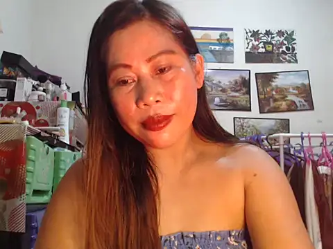 Snapshot of filipina_beauty chatting on 4, 12, 2025 filipina beauty online show from 4, 12, 2025