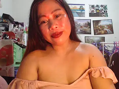 filipina beauty online show from 15, 12, 2025