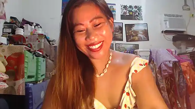 Snapshot of filipina_beauty chatting on 1, 10, 2025 filipina beauty online show from 1, 10, 2025
