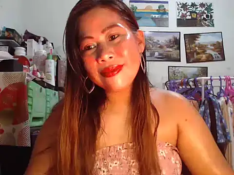 Snapshot of filipina_beauty chatting on 13, 11, 2025 filipina beauty online show from 13, 11, 2025