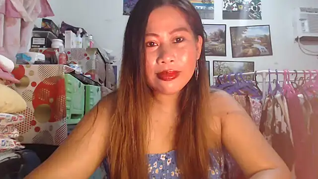 Snapshot of filipina_beauty chatting on 18, 10, 2025 filipina beauty online show from 18, 10, 2025