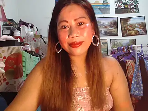 Snapshot of filipina_beauty chatting on 8, 11, 2025 filipina beauty online show from 8, 11, 2025
