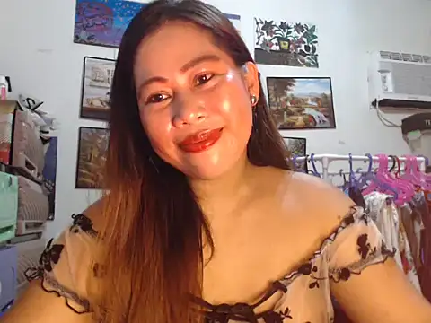 Snapshot of filipina_beauty chatting on 2, 11, 2025 filipina beauty online show from 2, 11, 2025